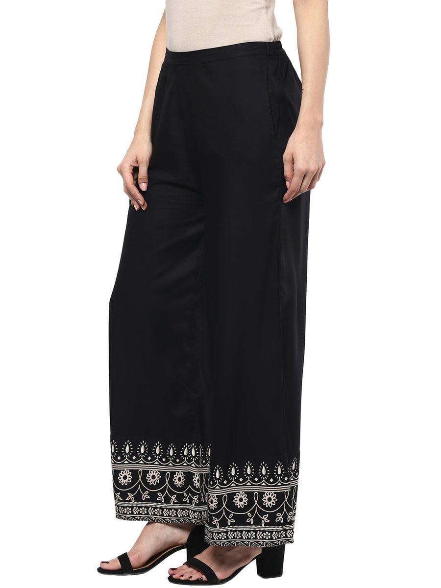 Black Straight Flared Pant –