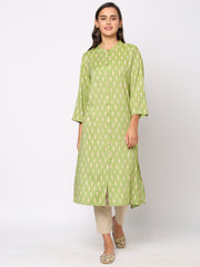 Green Radiance- A Refreshing Twist on Traditional Wear